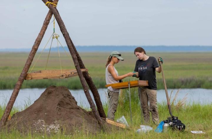 Archaeology Field School students